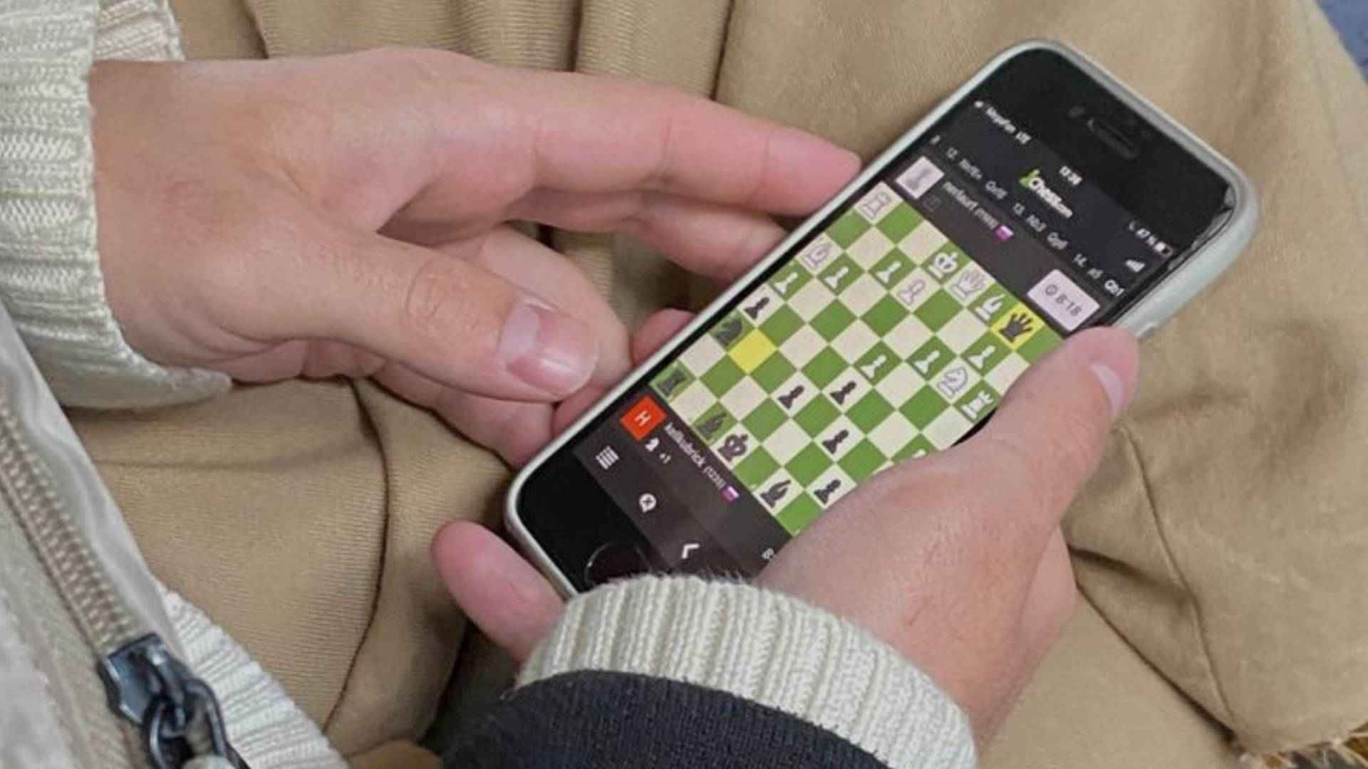 Bridge Games Skills That Help You Stay Ahead